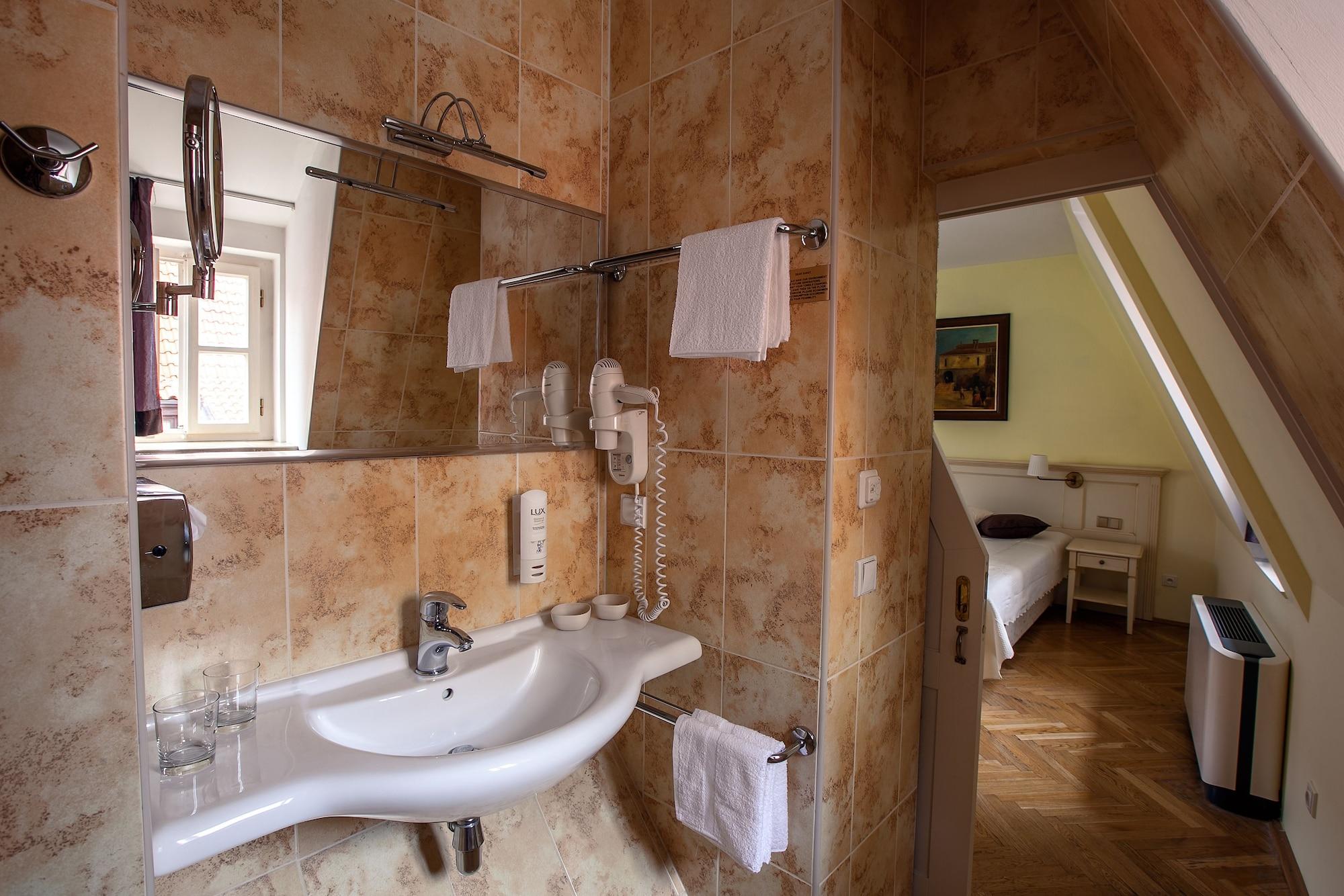 Tyn Yard 4* Praga
